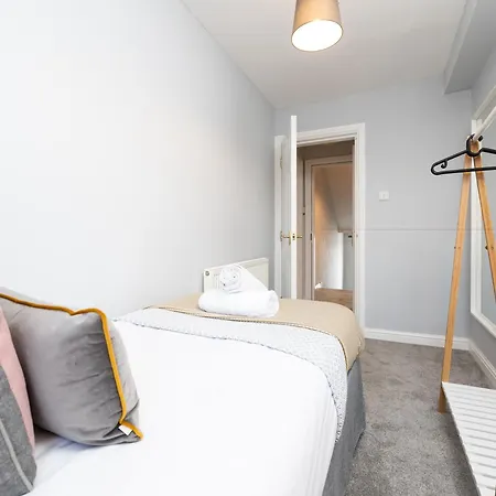 Апартаменты Waimea - Sea Views South Bay Free Parking Скарборо