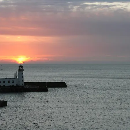 Waimea - Sea Views South Bay Free Parking Apartment *
