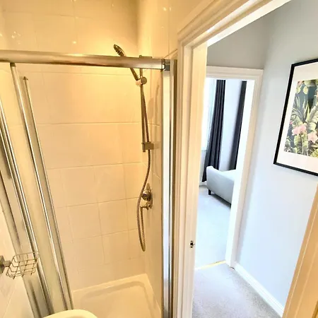 Waimea - Sea Views South Bay Free Parking Apartment
